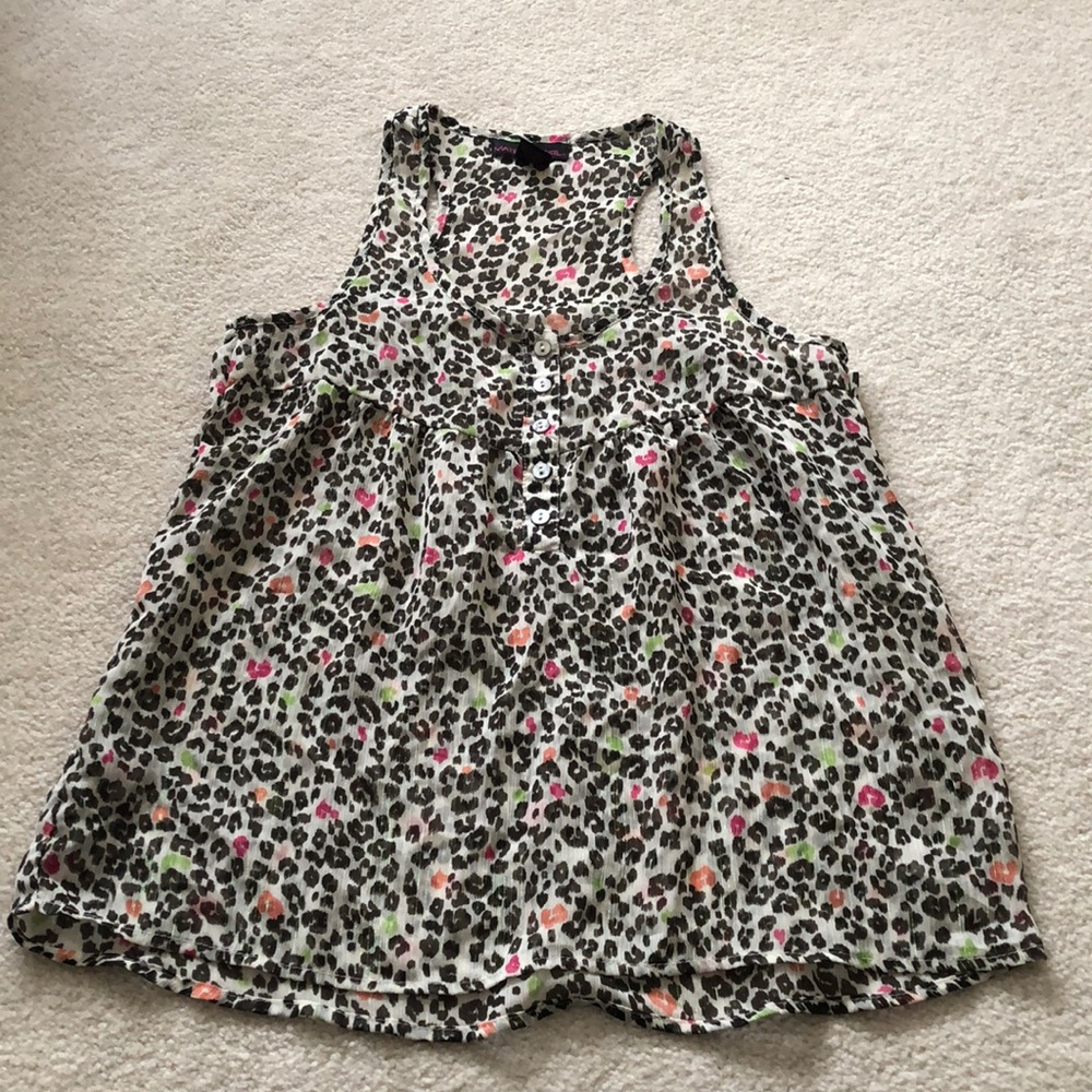 Pick 3 for $9 bundle!!! Material Girl Top